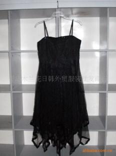 青島日單韓國外貿(mào)庫房 連接制造與批發(fā)的女裝時(shí)尚樞紐